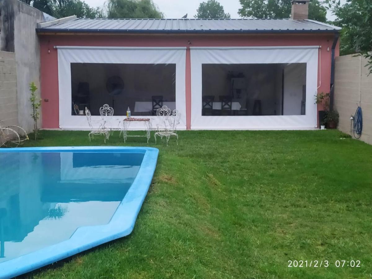 Casita Casa Con Parque, Estacionamiento Y Pileta En Tigre Villa Eksteriør bilde