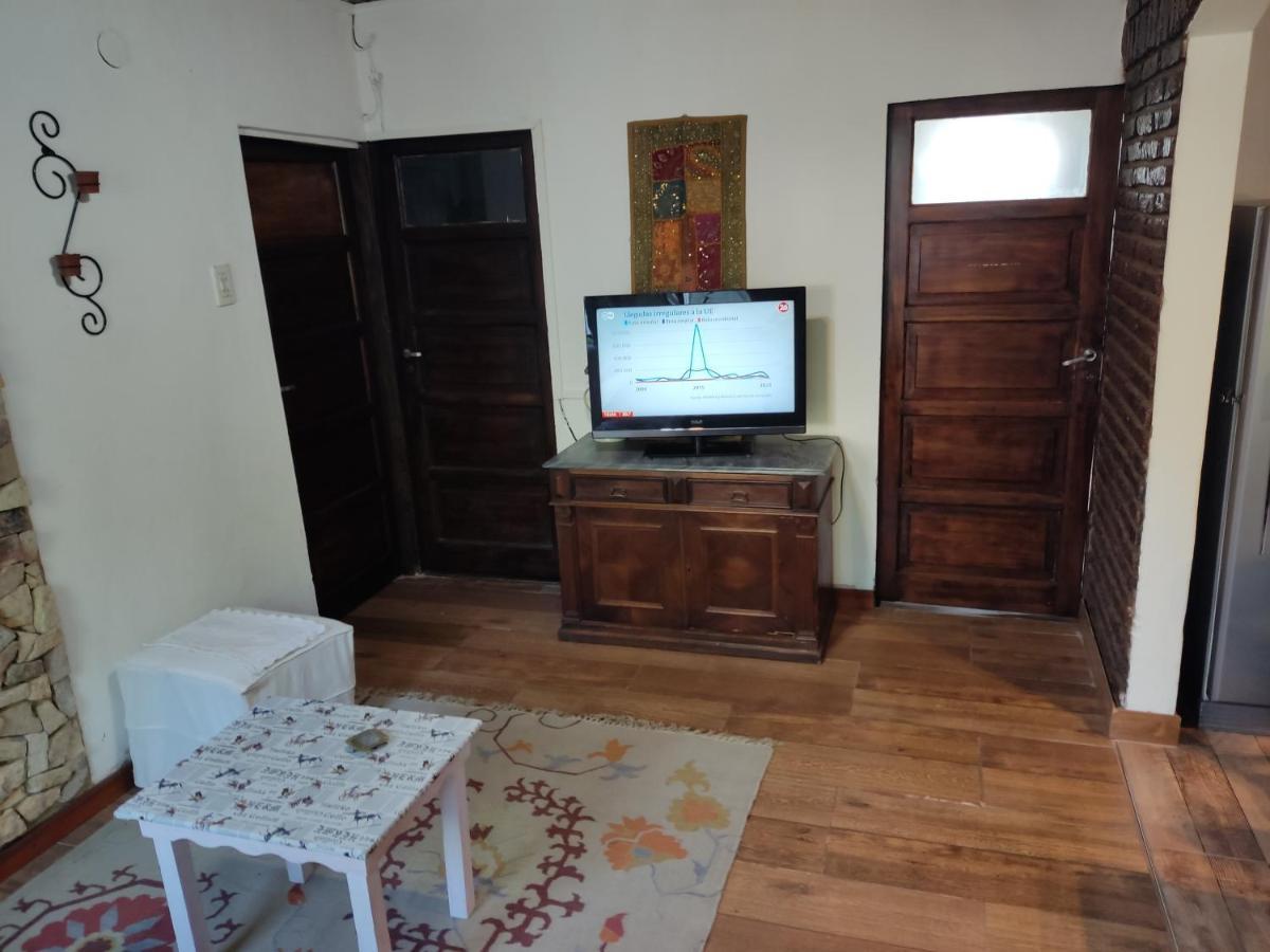 Casita Casa Con Parque, Estacionamiento Y Pileta En Tigre Villa Eksteriør bilde